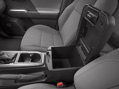 2017 TOYOTA TRUCK TACOMA SR5