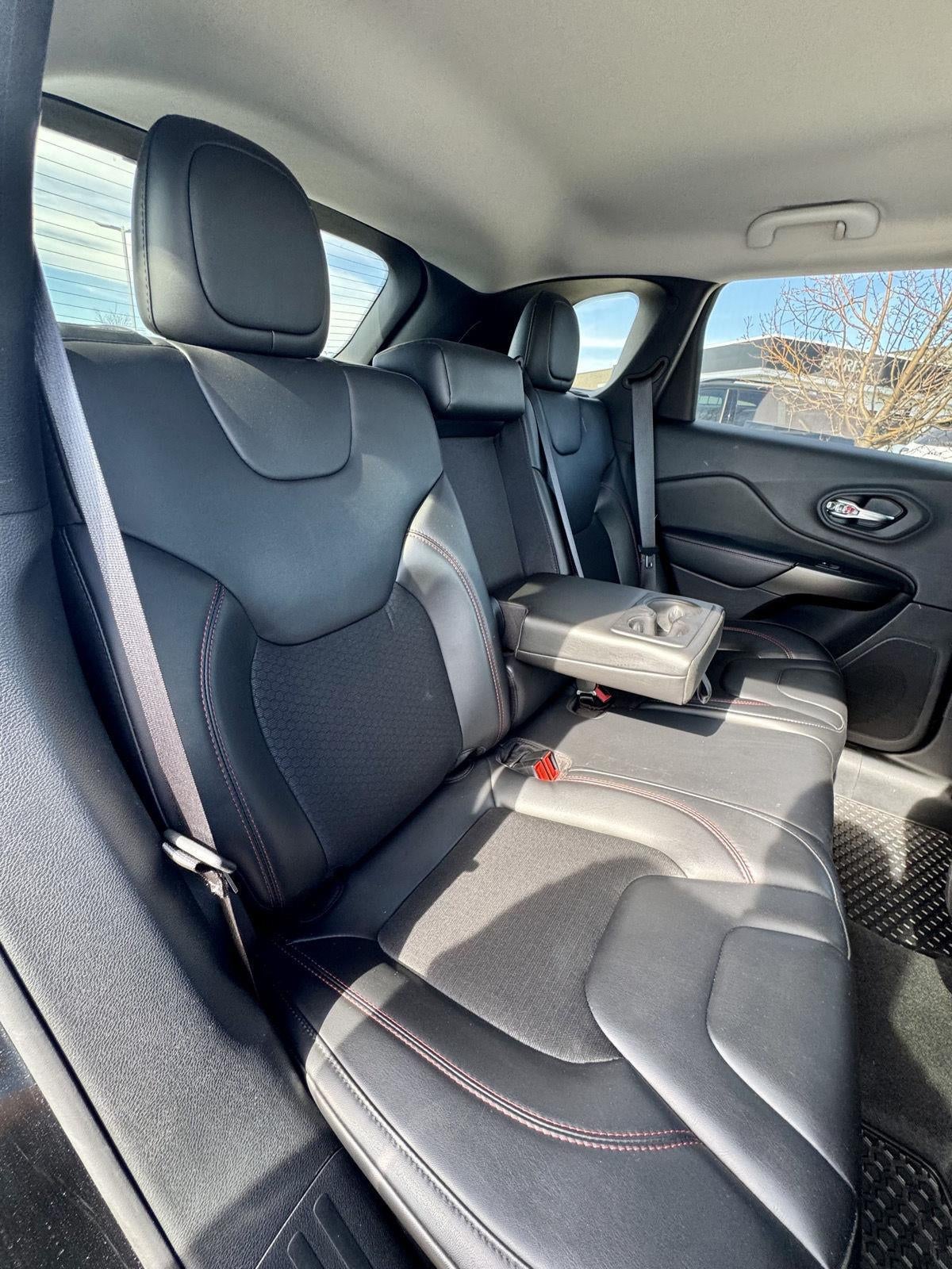 2020 Jeep Cherokee Trailhawk