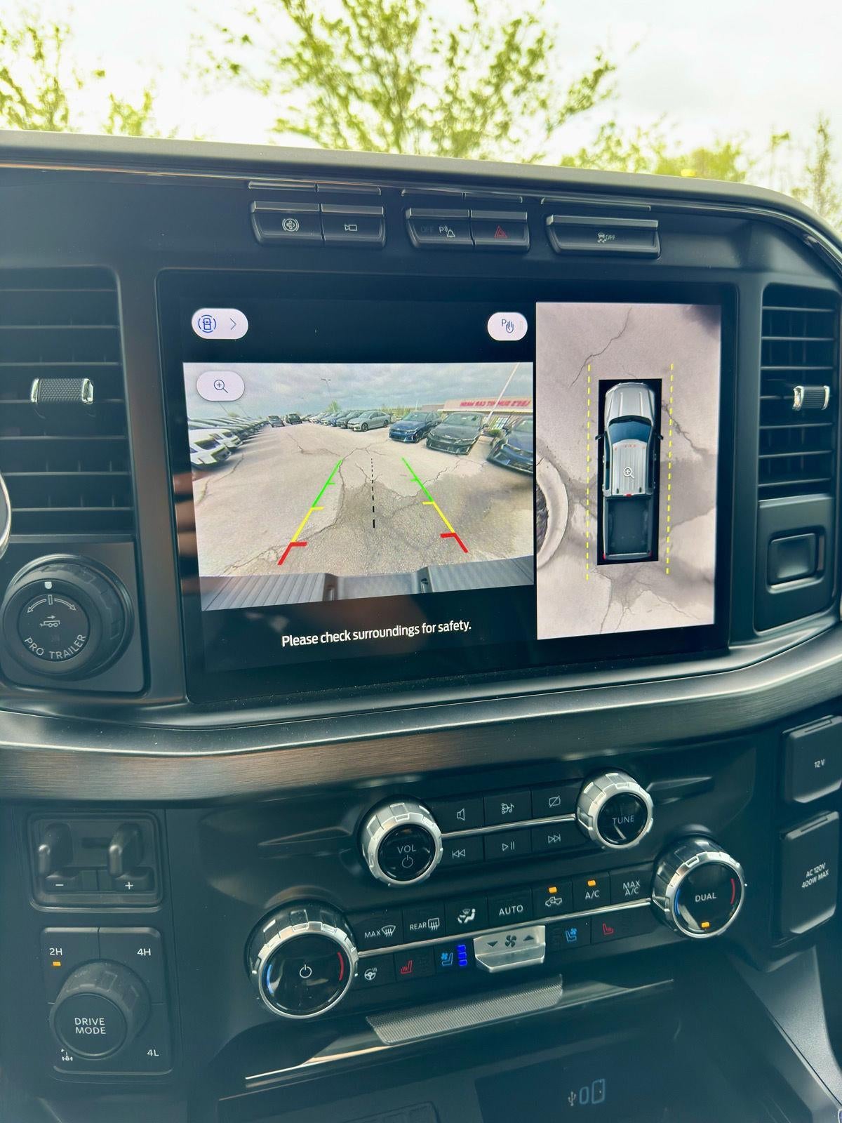 2024 Ford Super Duty F-350 SRW LARIAT