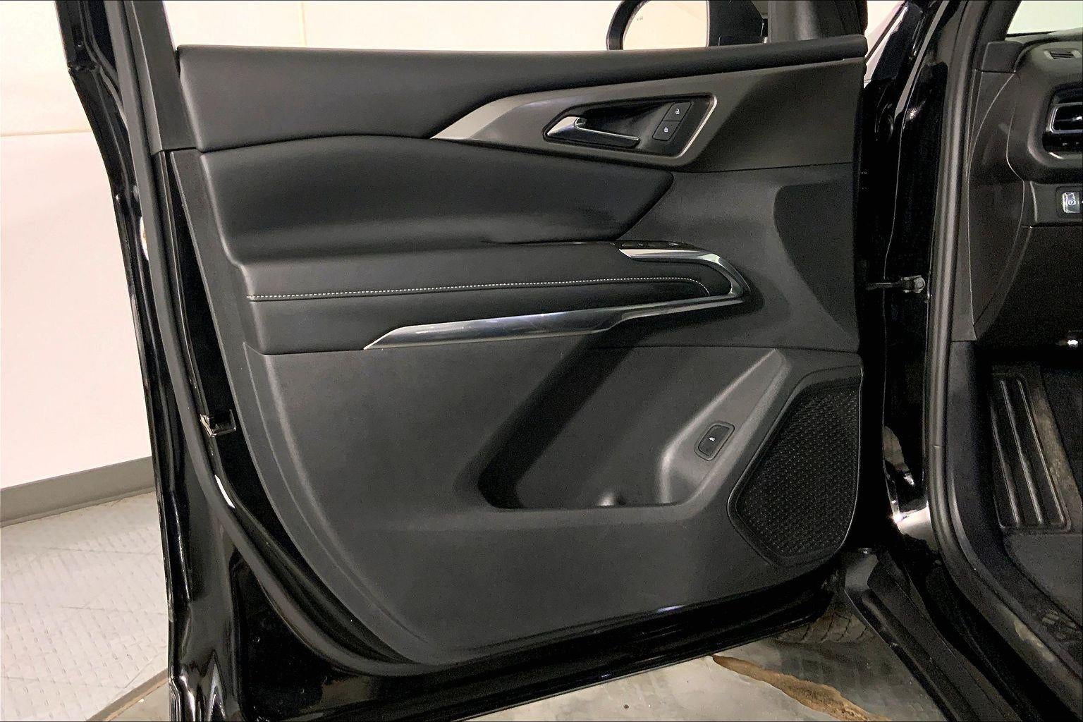 2024 Chevrolet Traverse FWD LT