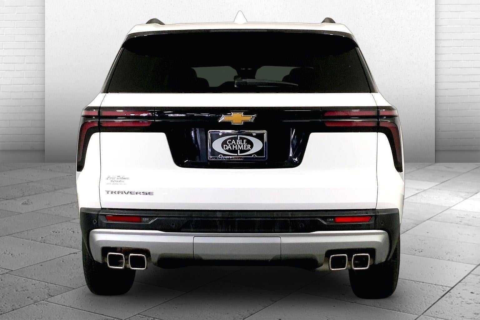 2025 Chevrolet Traverse FWD LT