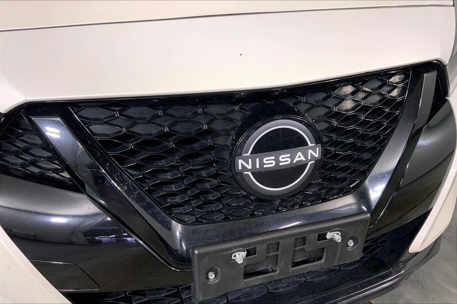 2023 Nissan Maxima SR