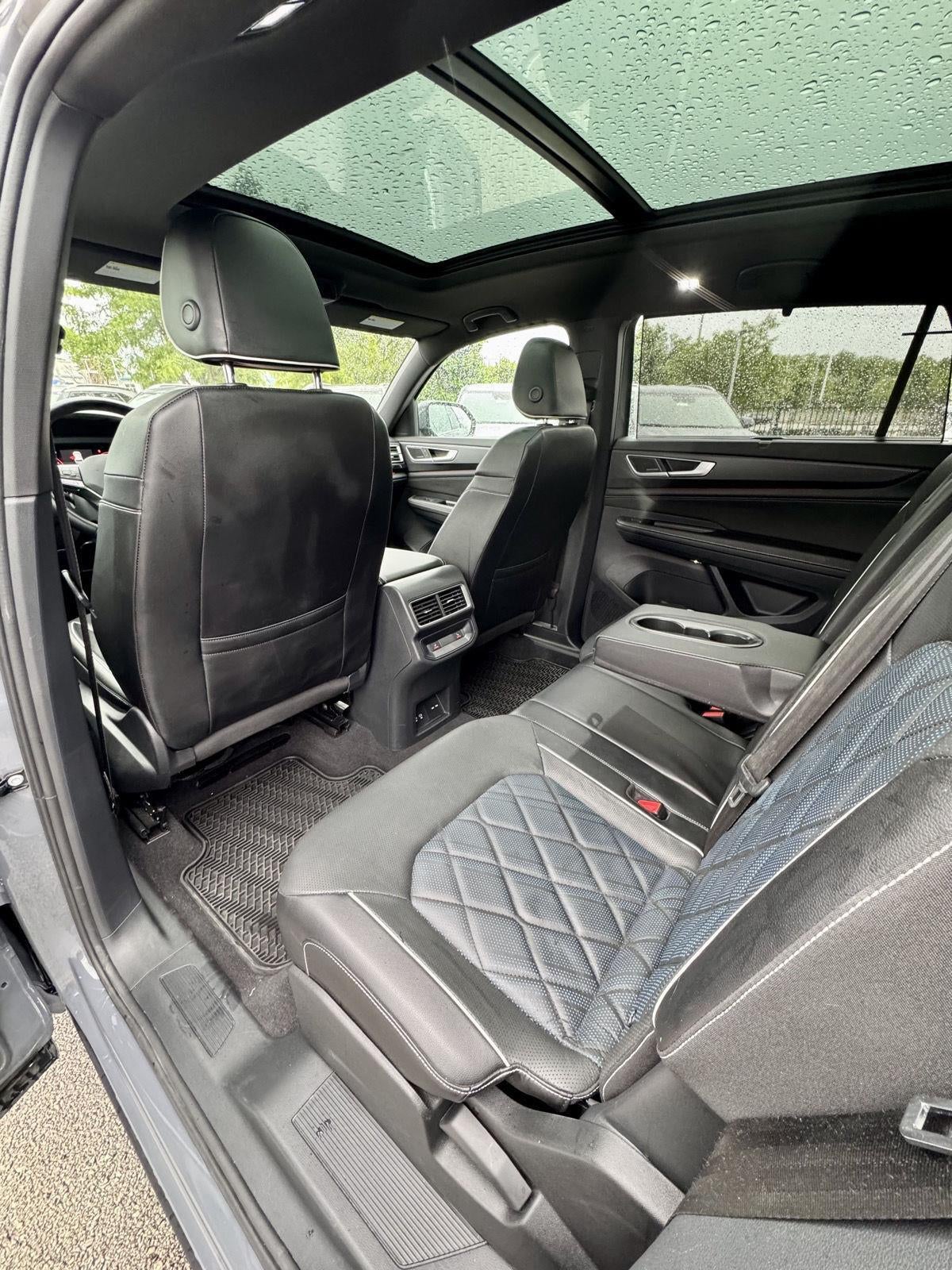 2024 Volkswagen Atlas Cross Sport 2.0T SEL Premium R-Line