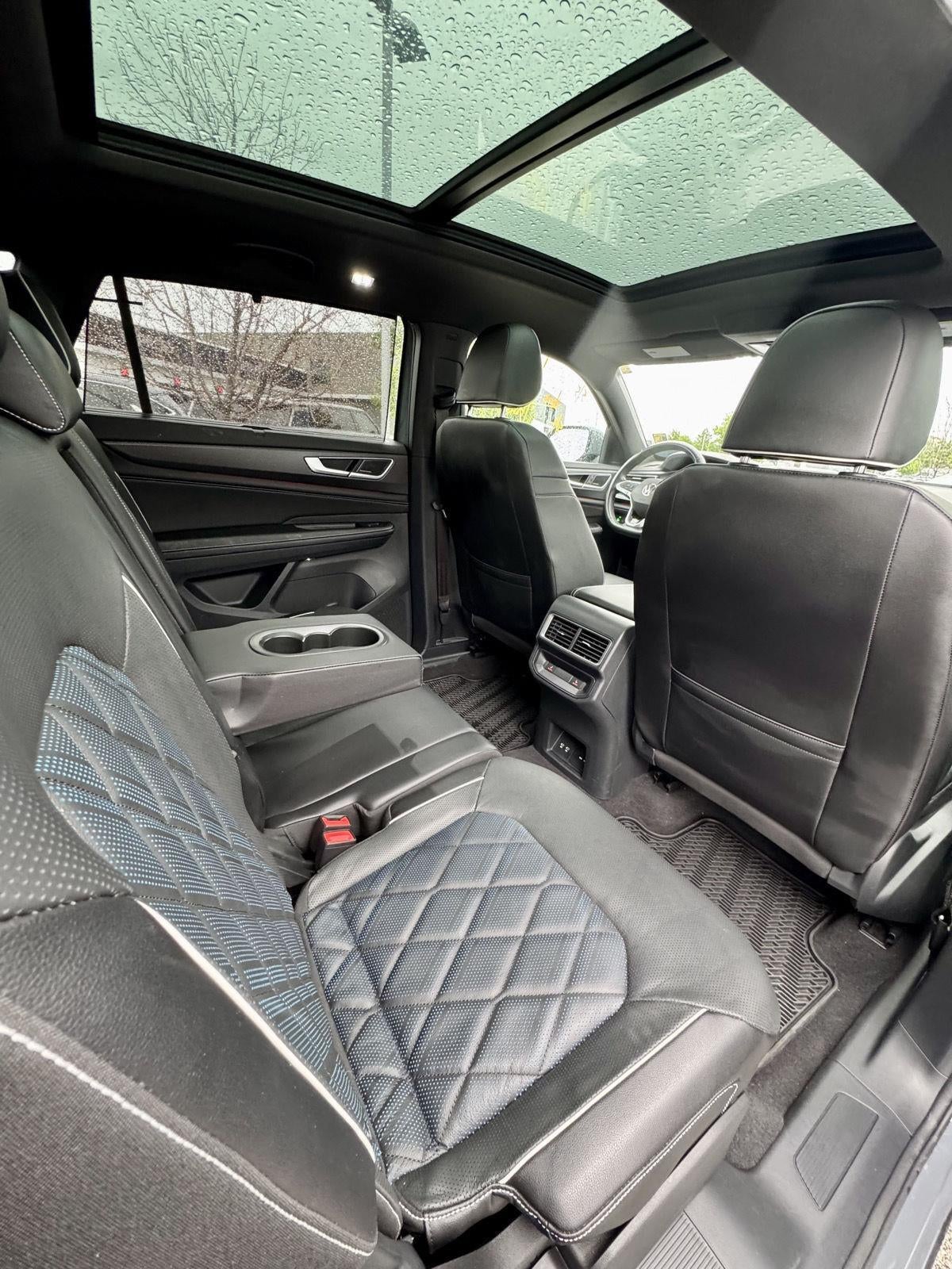 2024 Volkswagen Atlas Cross Sport 2.0T SEL Premium R-Line