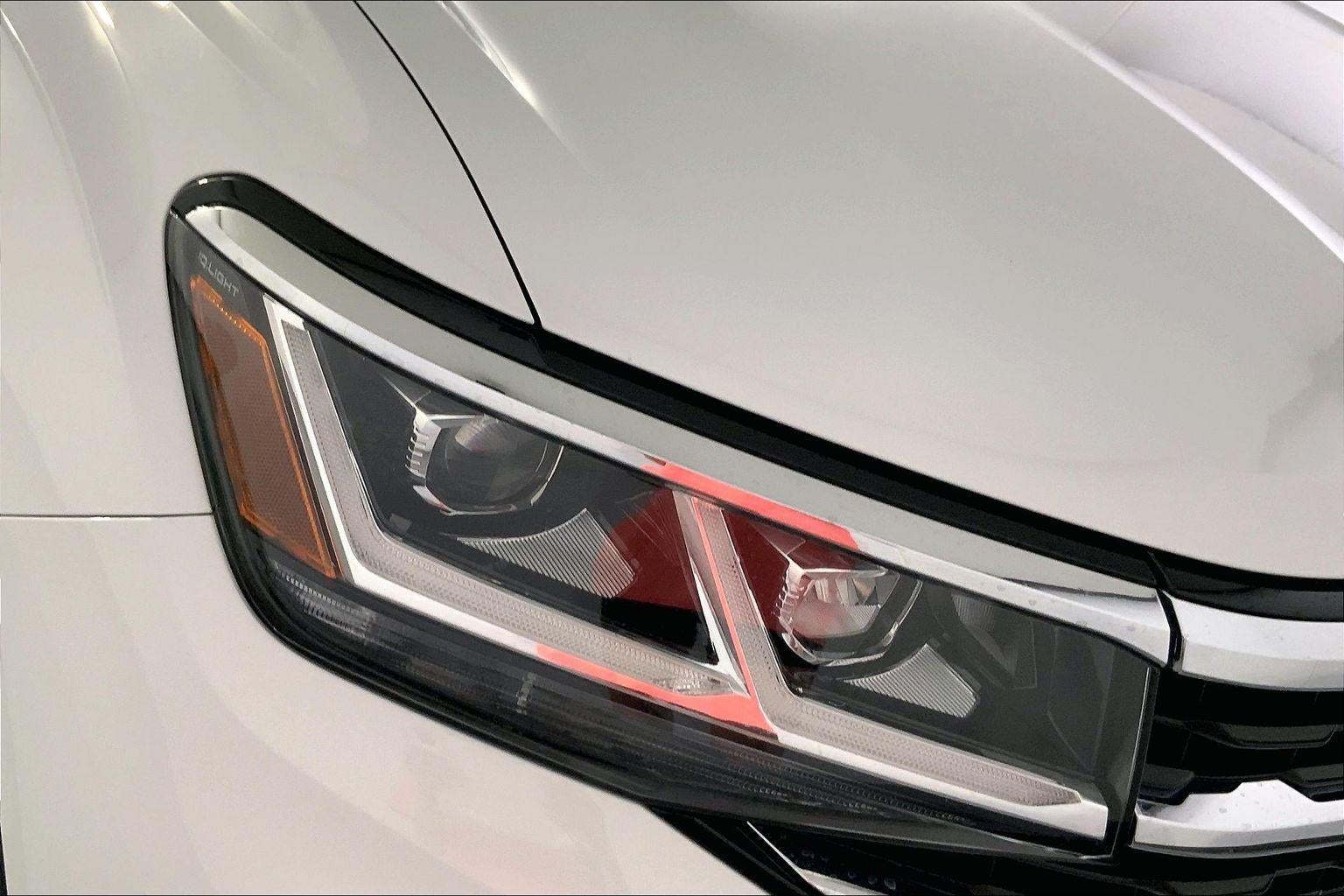 2021 Volkswagen Atlas 3.6L V6 SEL Premium