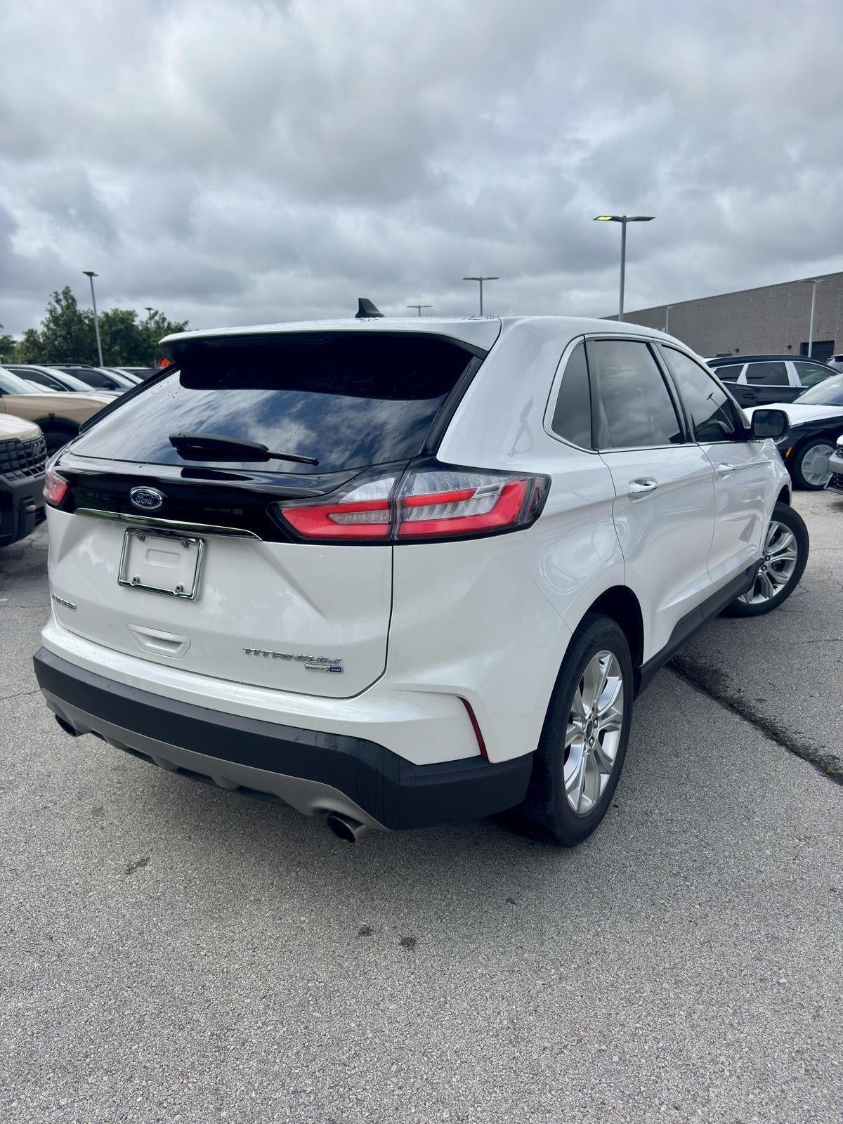 2020 Ford Edge Titanium