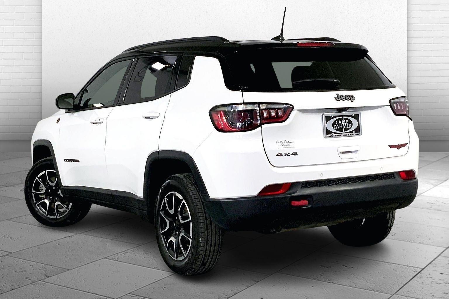 2024 Jeep Compass Trailhawk