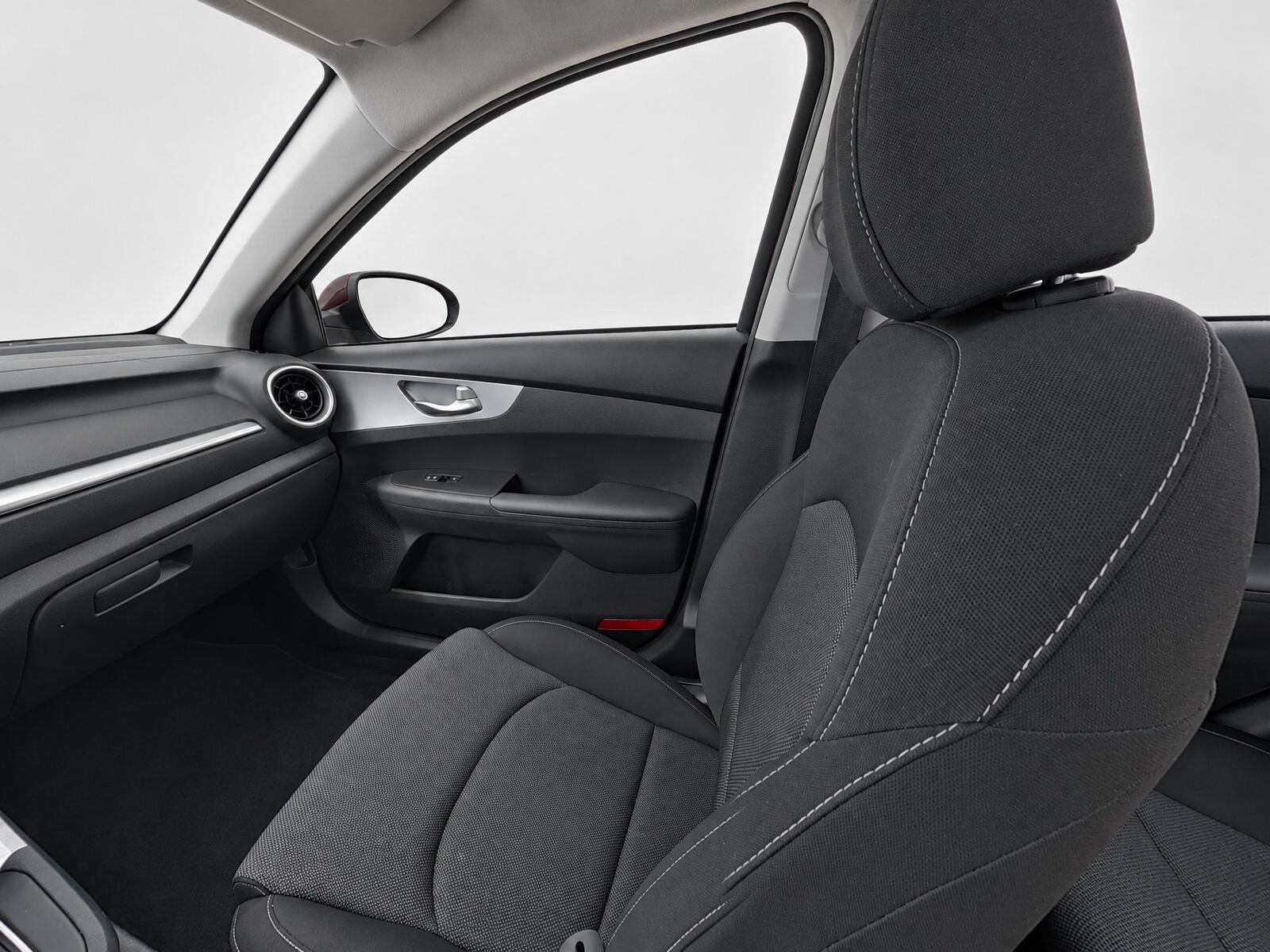 2024 Kia Forte LX