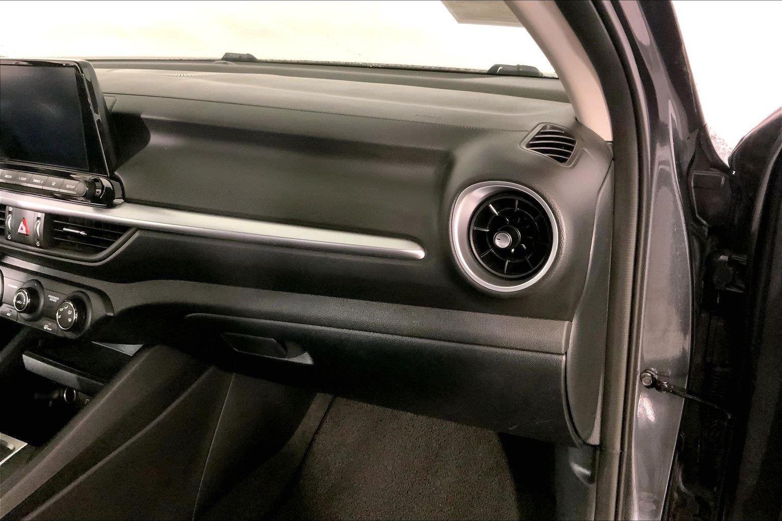 2024 Kia Forte LX