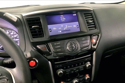 2020 Nissan Pathfinder S