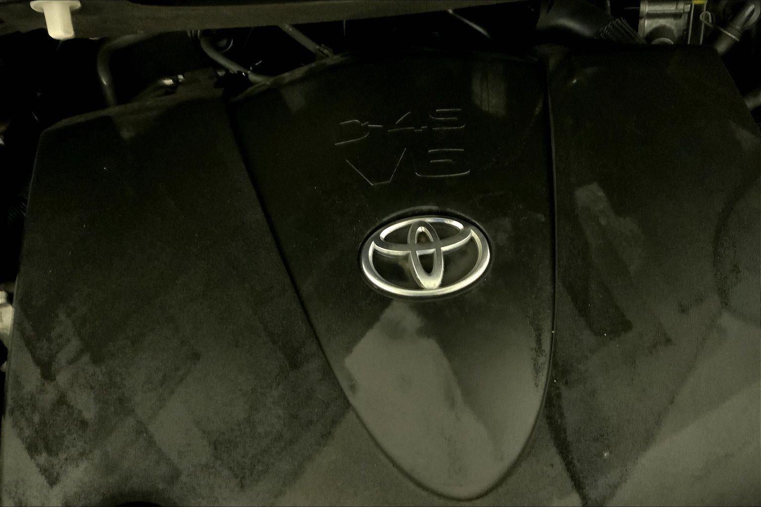 2020 Toyota Sienna XLE