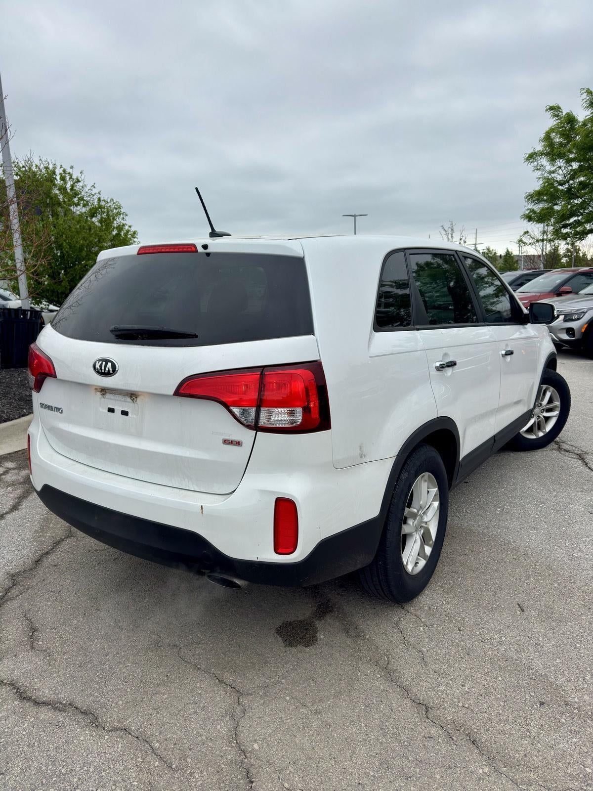 2015 Kia Sorento LX