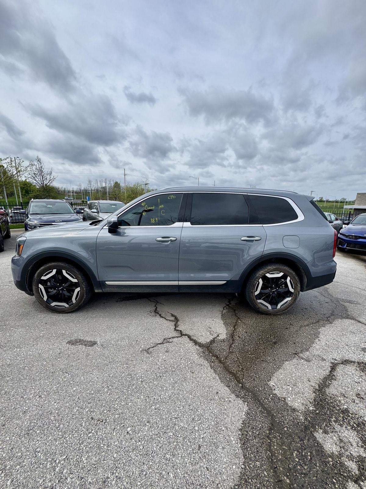 2025 Kia Telluride S