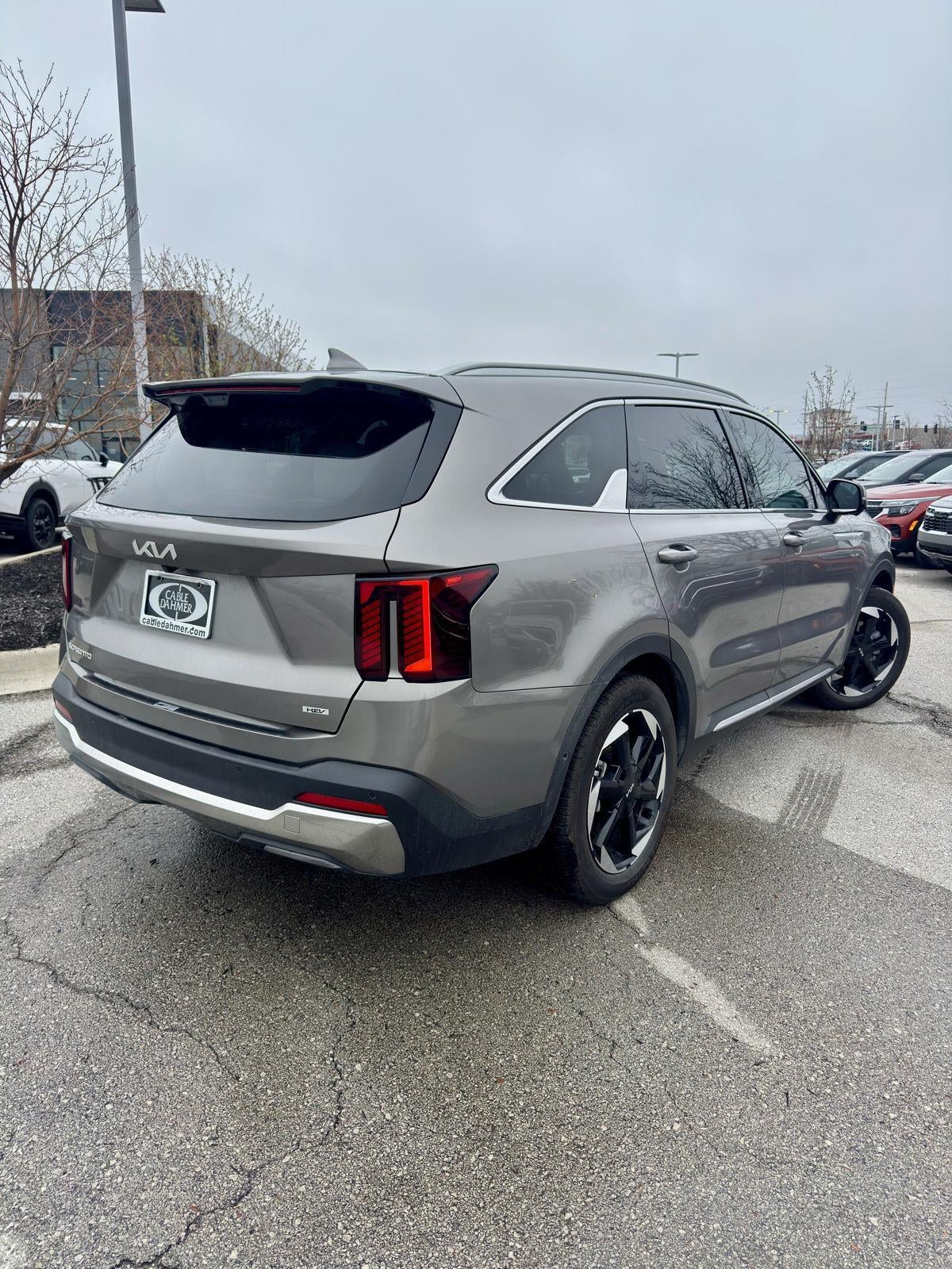 2025 Kia SORENTO X-LINE EX