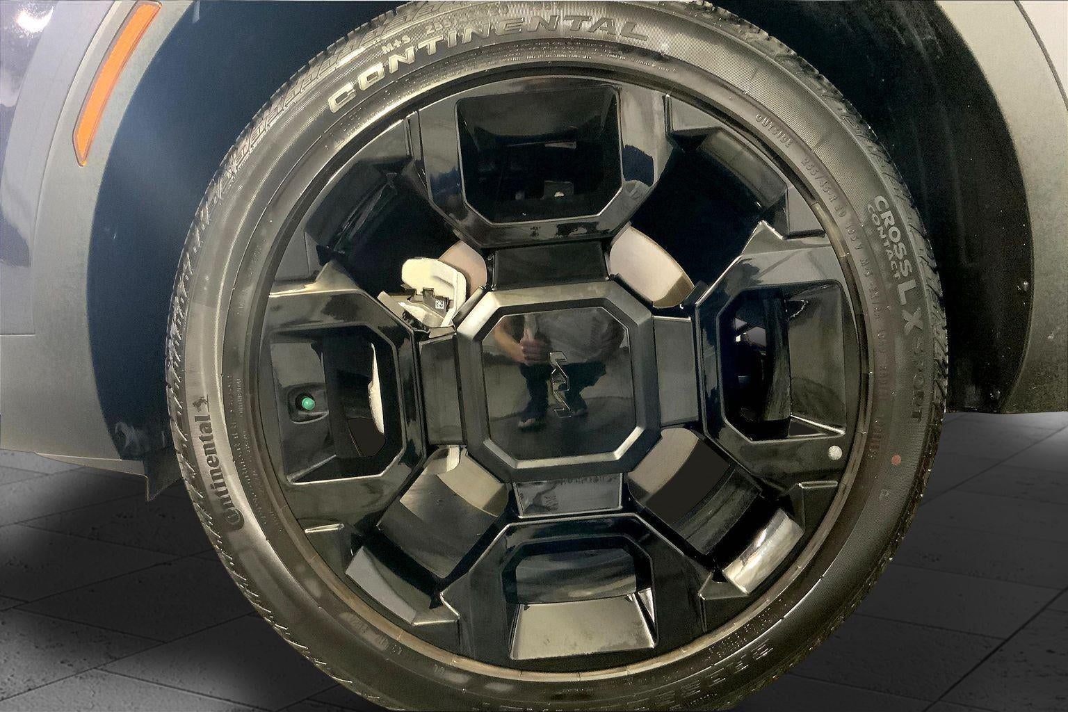 2025 Kia SORENTO X-LINE EX