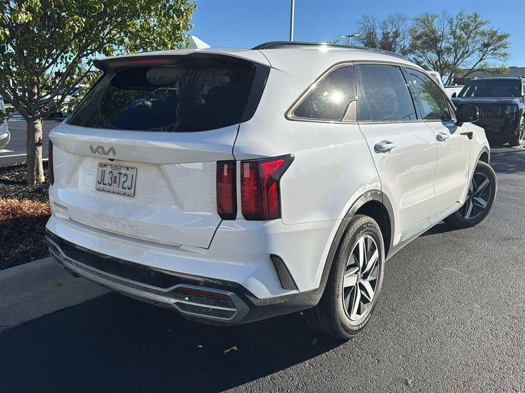 2023 Kia Sorento S