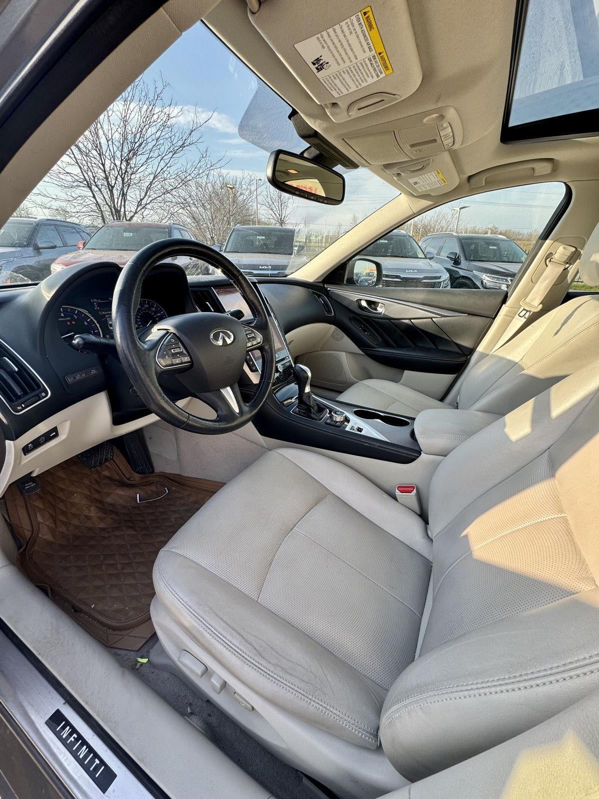 2016 INFINITI Q50 2.0t Premium