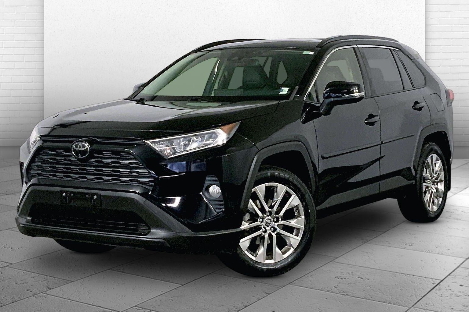 2019 Toyota RAV4 XLE Premium