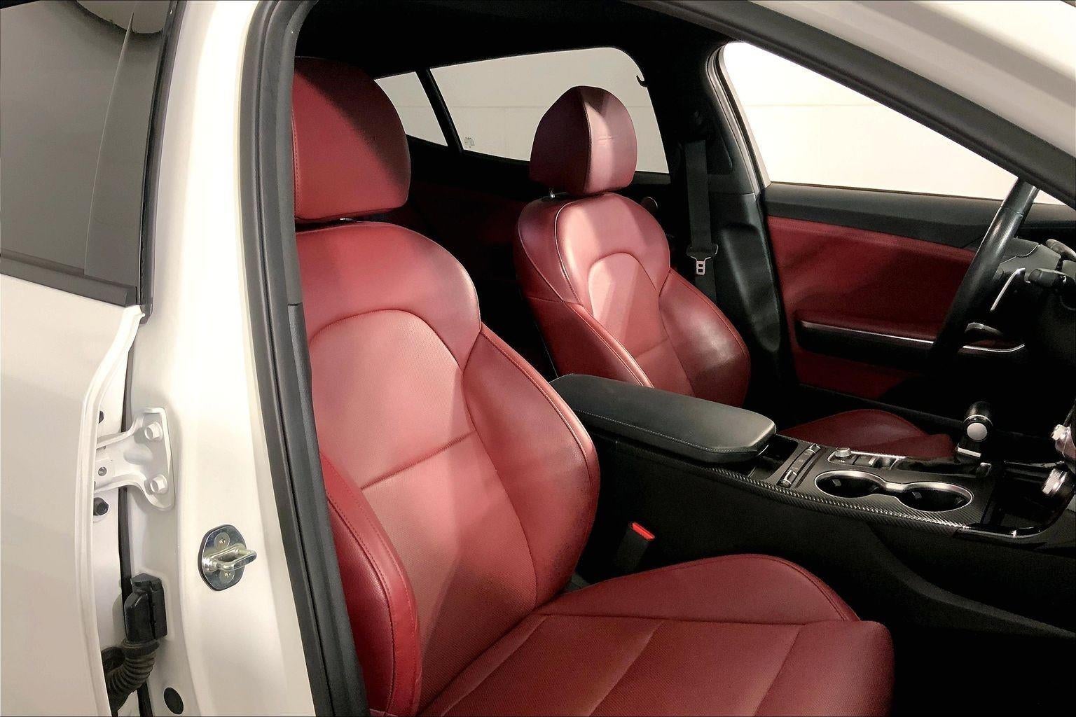 2023 Kia Stinger GT-Line