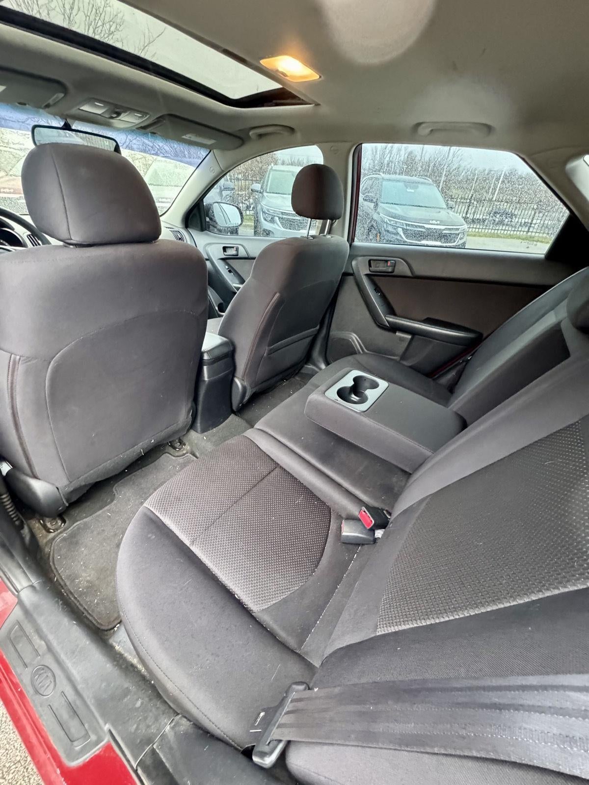 2012 Kia FORTE 5-DOOR EX