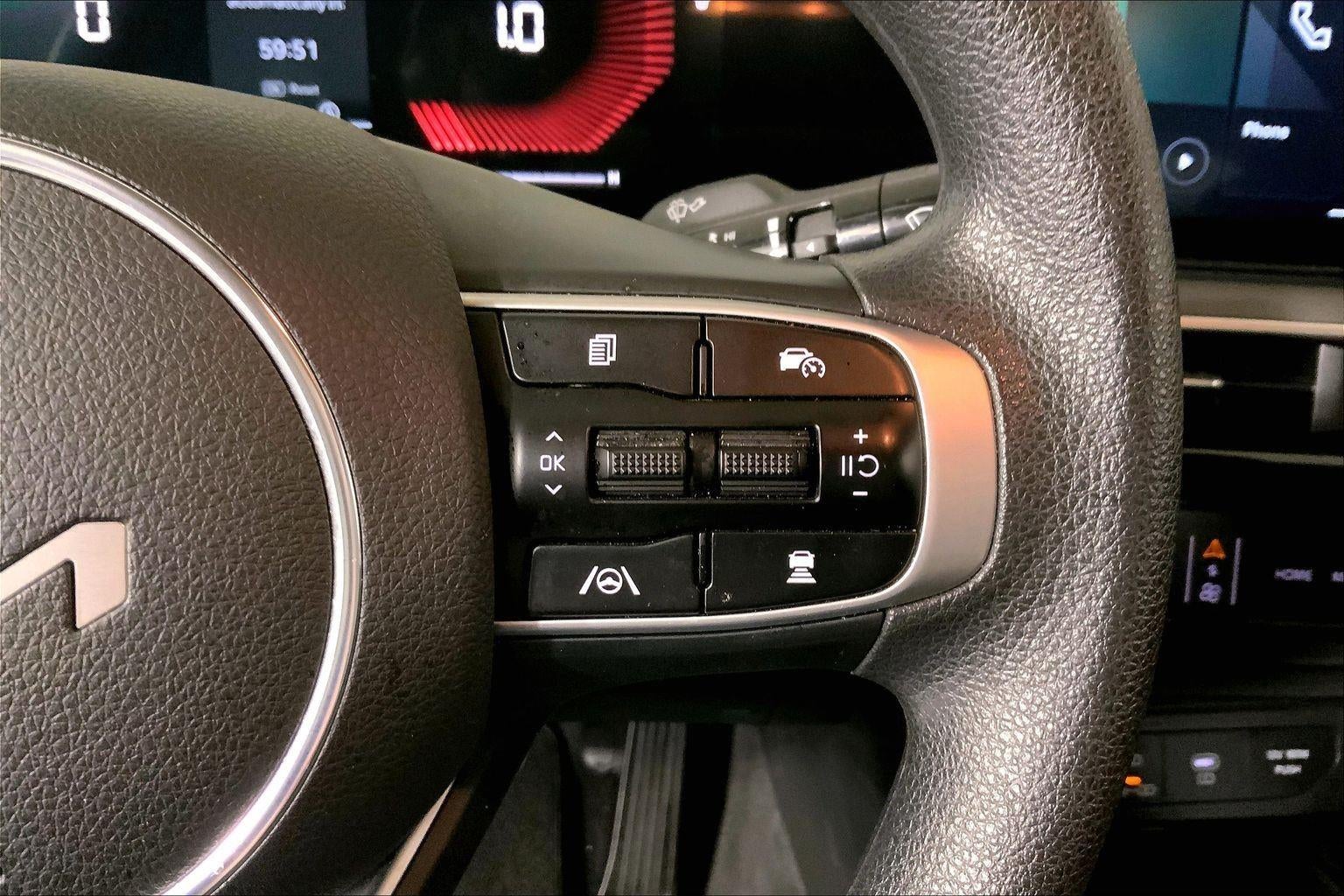2025 Kia K5 LXS