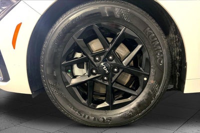 2025 Kia K5 LXS