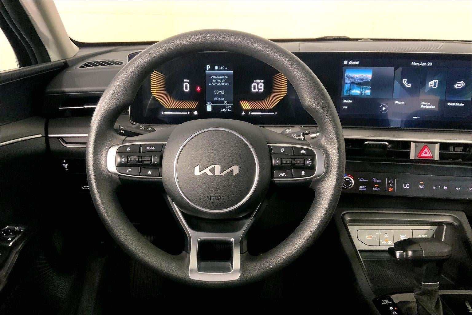 2025 Kia K5 LXS