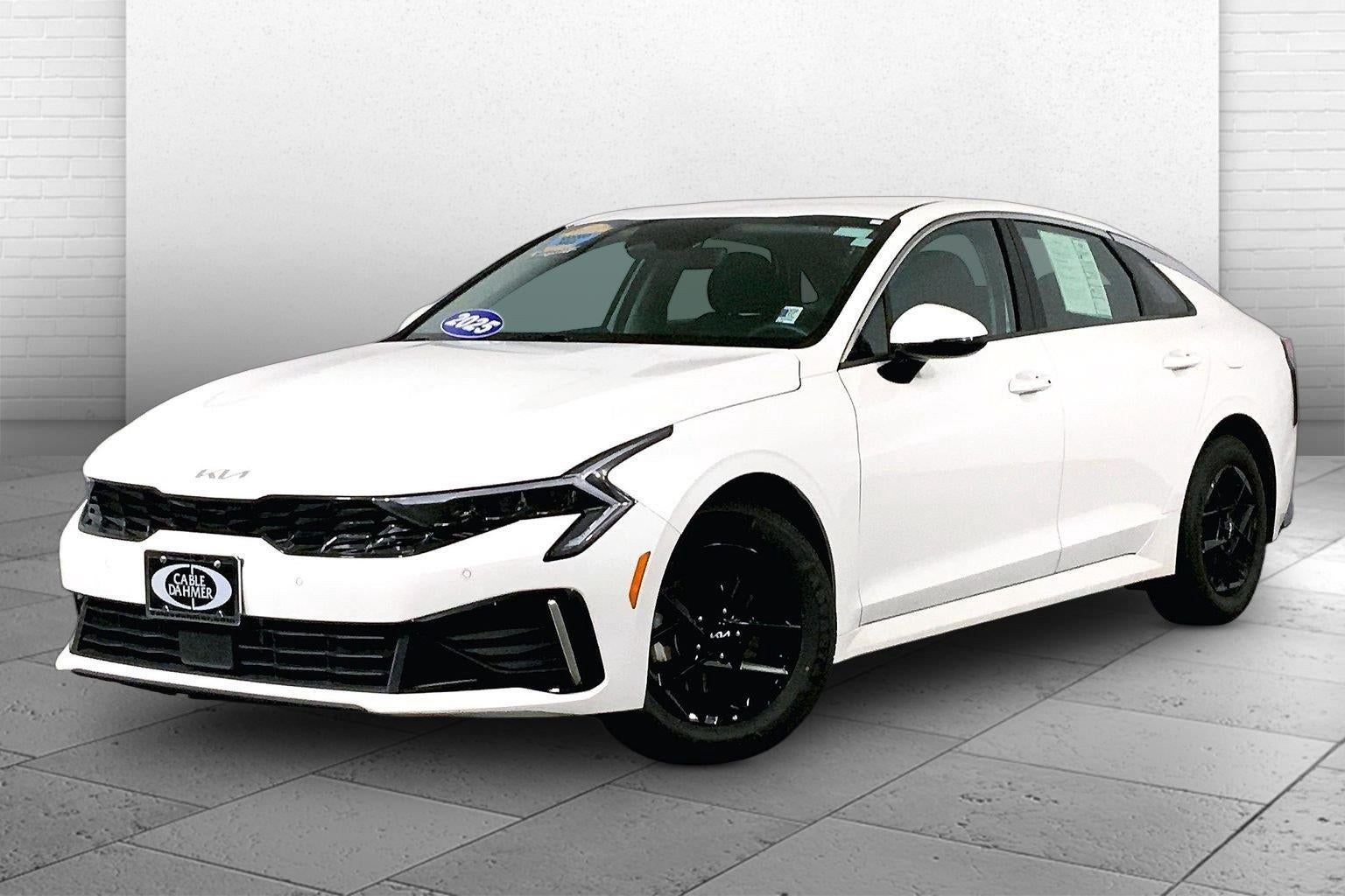 2025 Kia K5 LXS