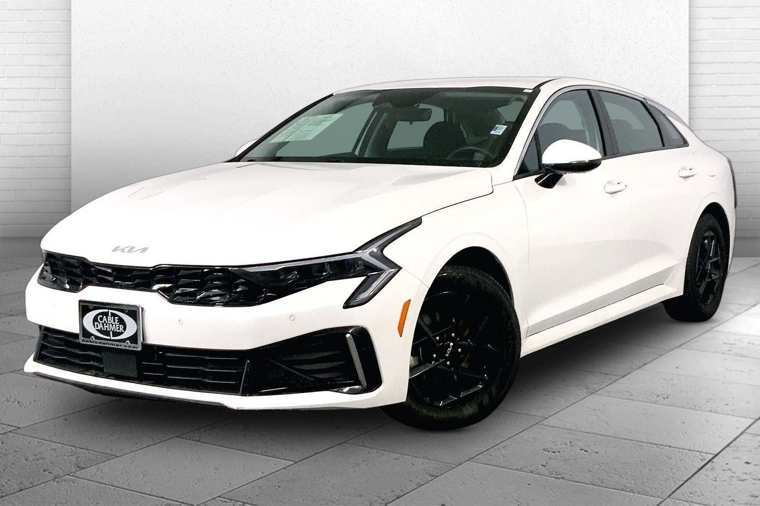2025 Kia K5 LXS