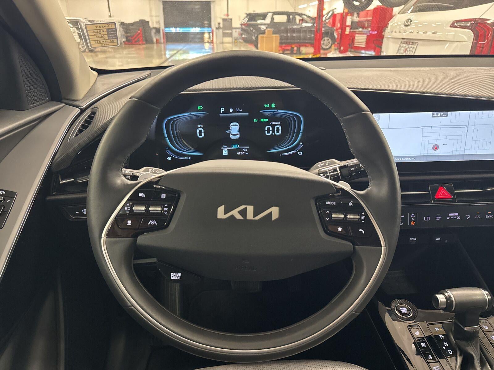 2024 Kia Niro SX