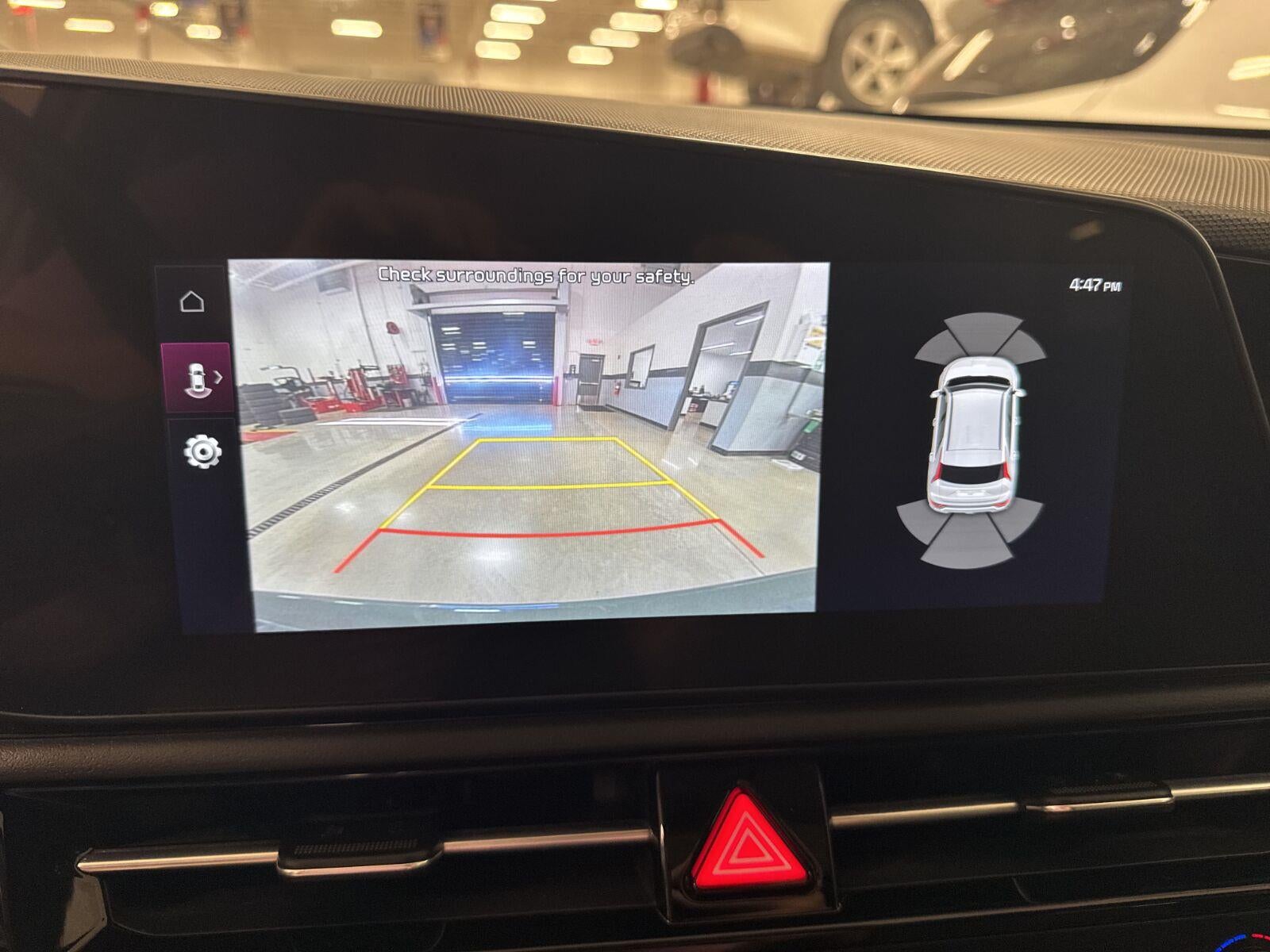 2024 Kia Niro SX