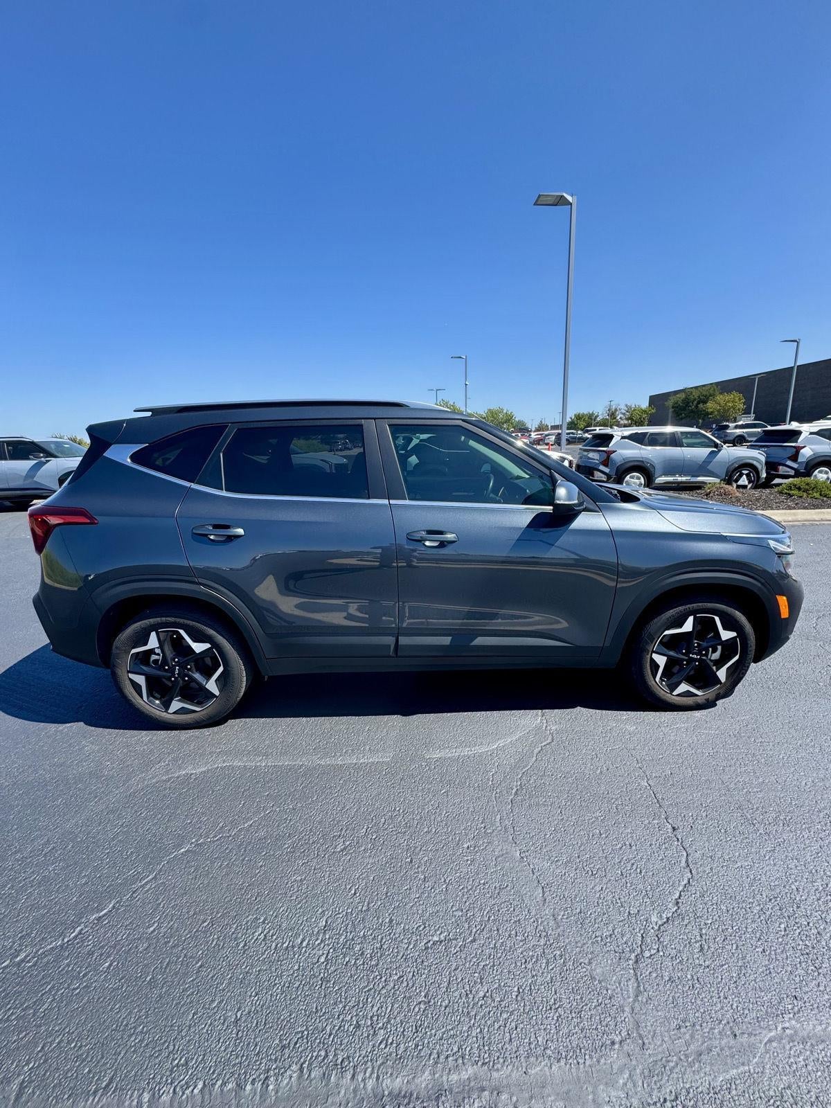2024 Kia Seltos EX