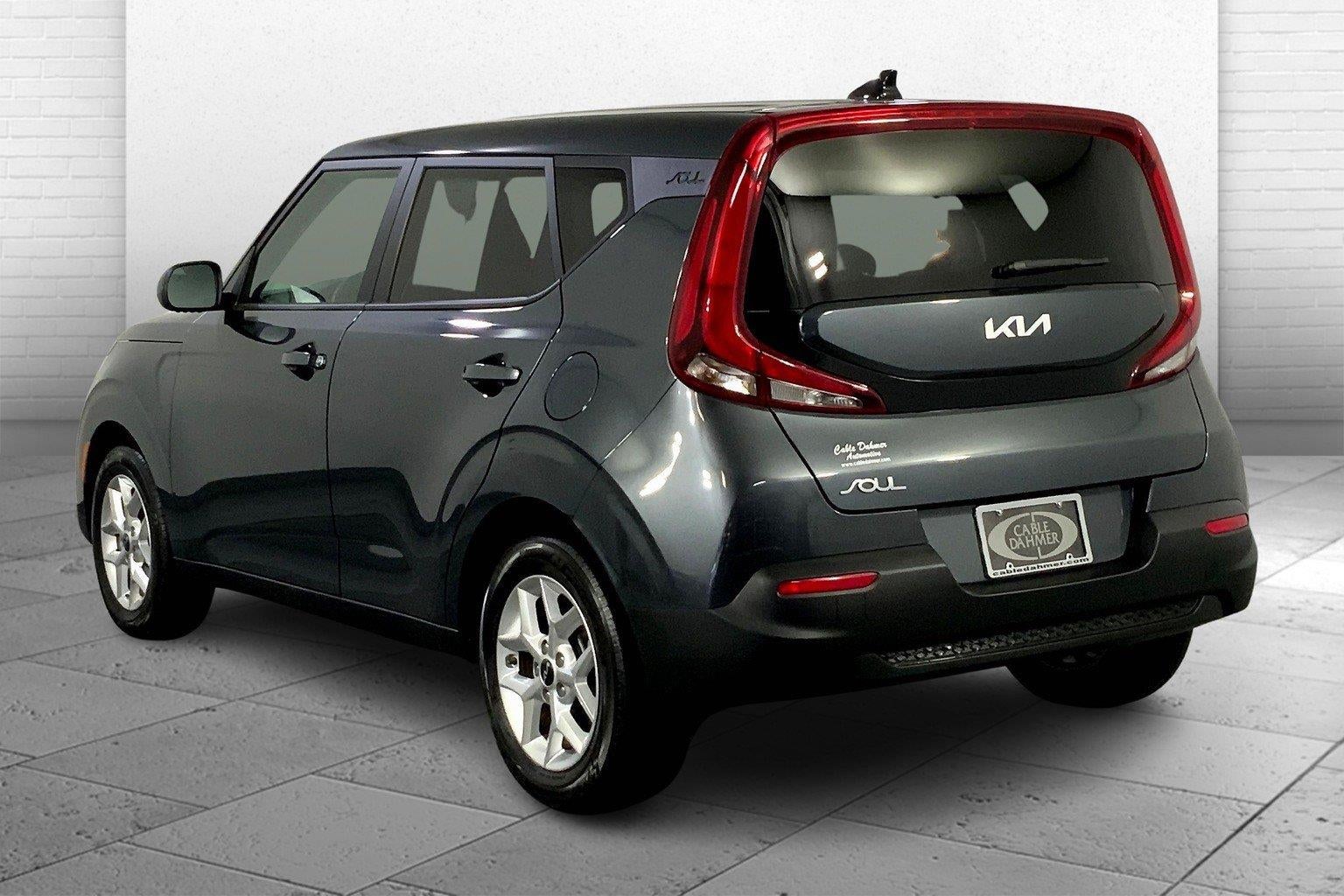 2022 Kia SOUL LX
