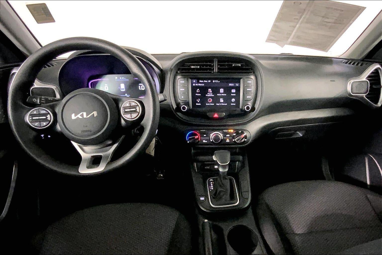 2024 Kia Soul LX