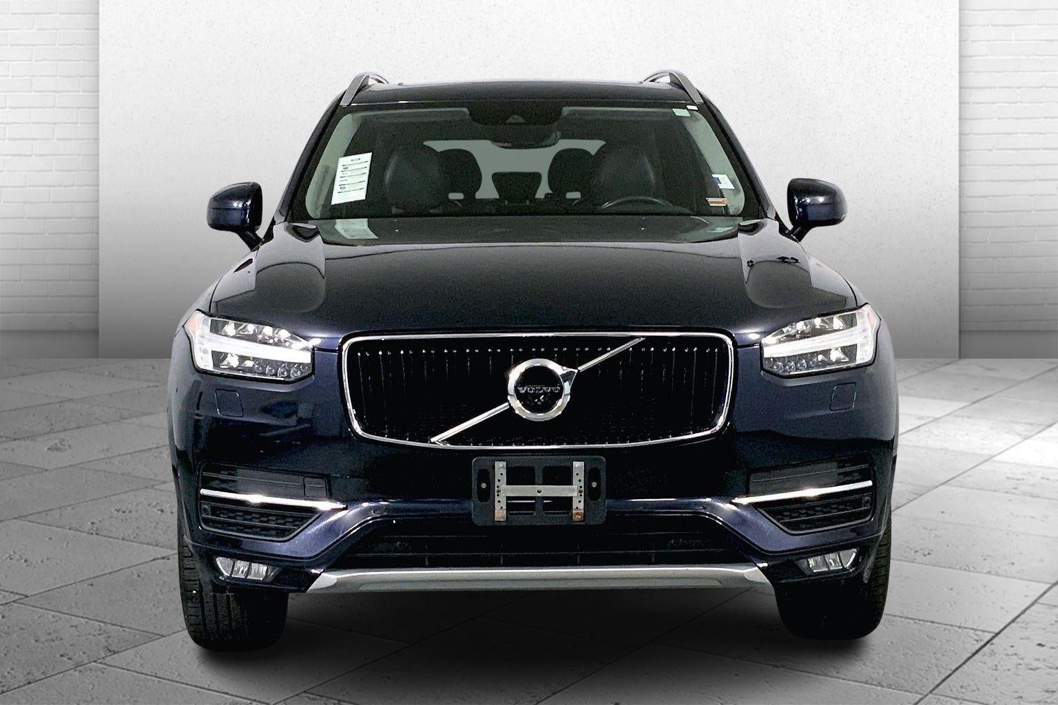 2016 Volvo XC90 T6 Momentum