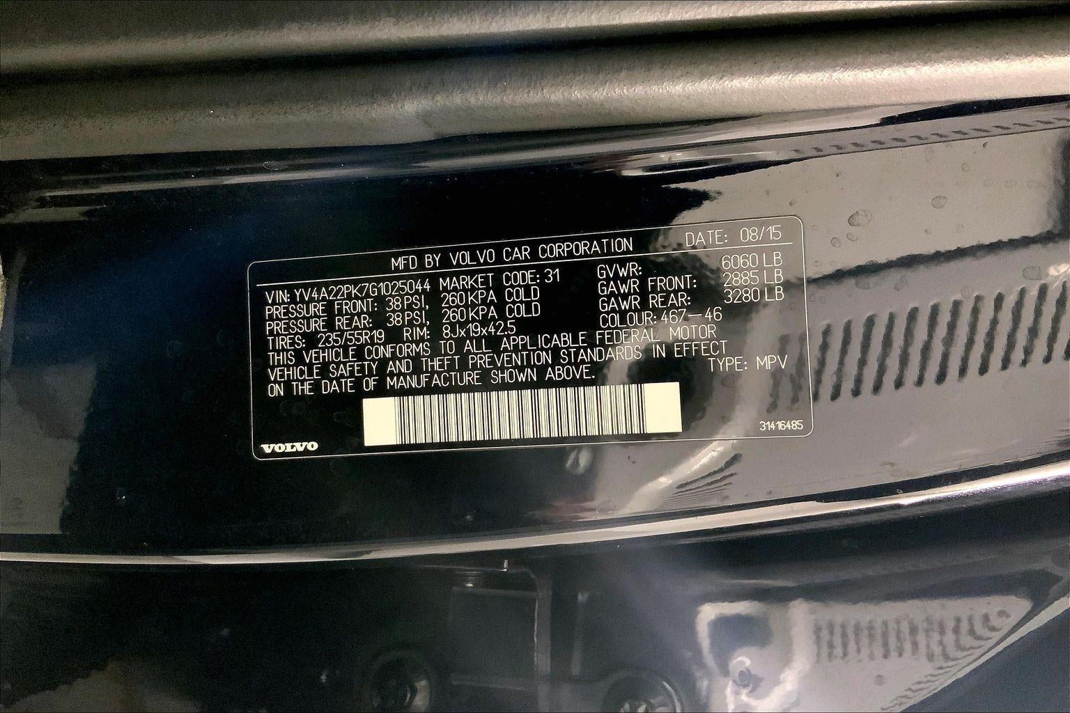 2016 Volvo XC90 T6 Momentum