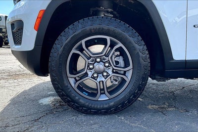 2024 Jeep Grand Cherokee 4xe Trailhawk