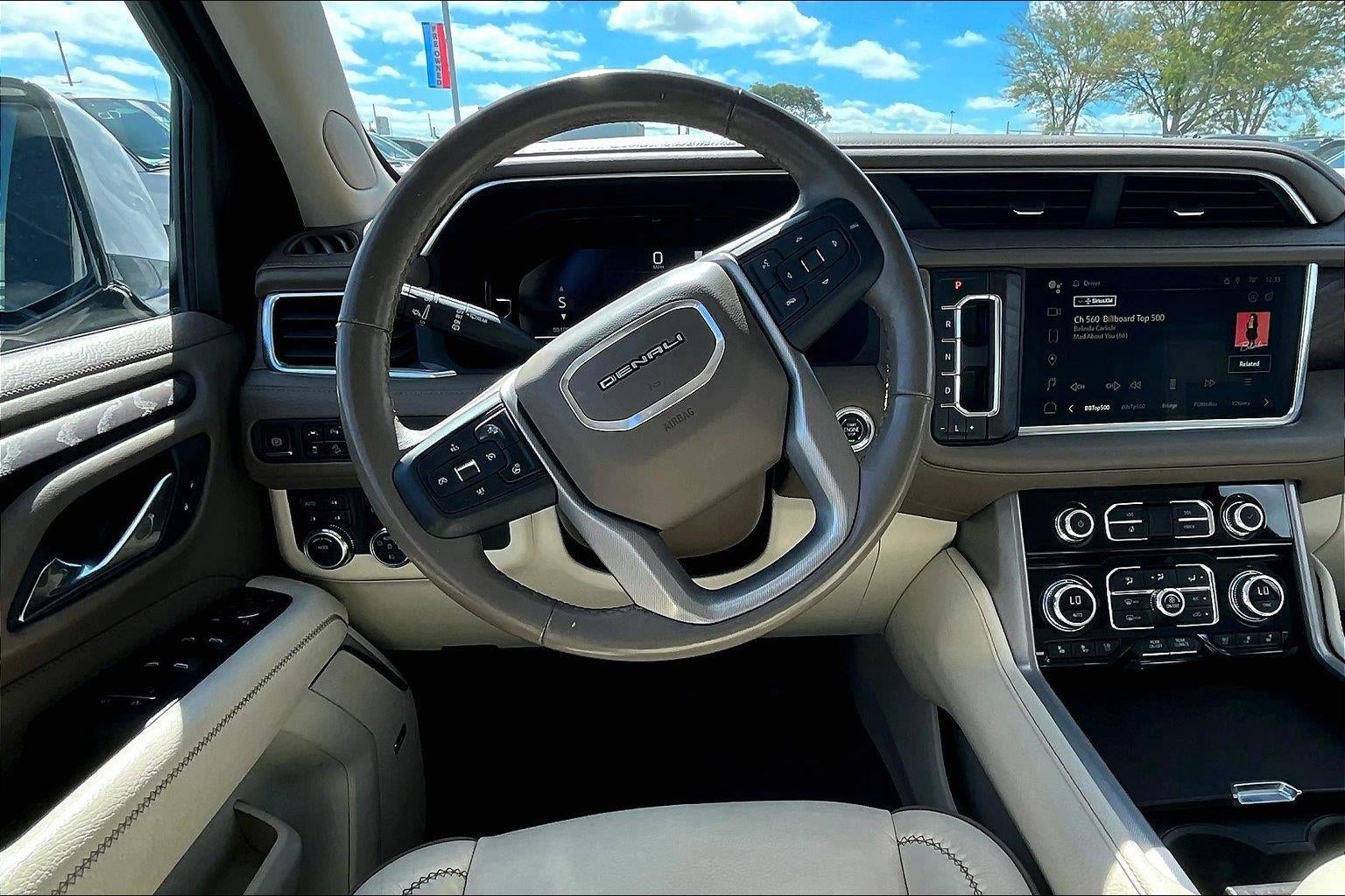 2022 GMC Yukon XL Denali