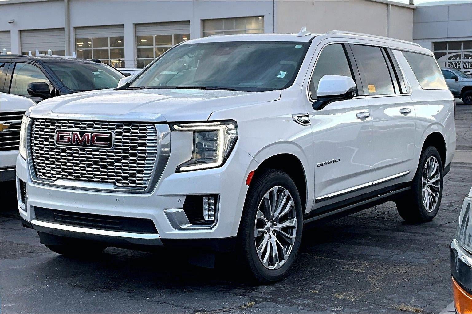 2023 GMC Yukon XL Denali