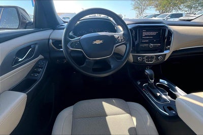 2022 Chevrolet Traverse LS