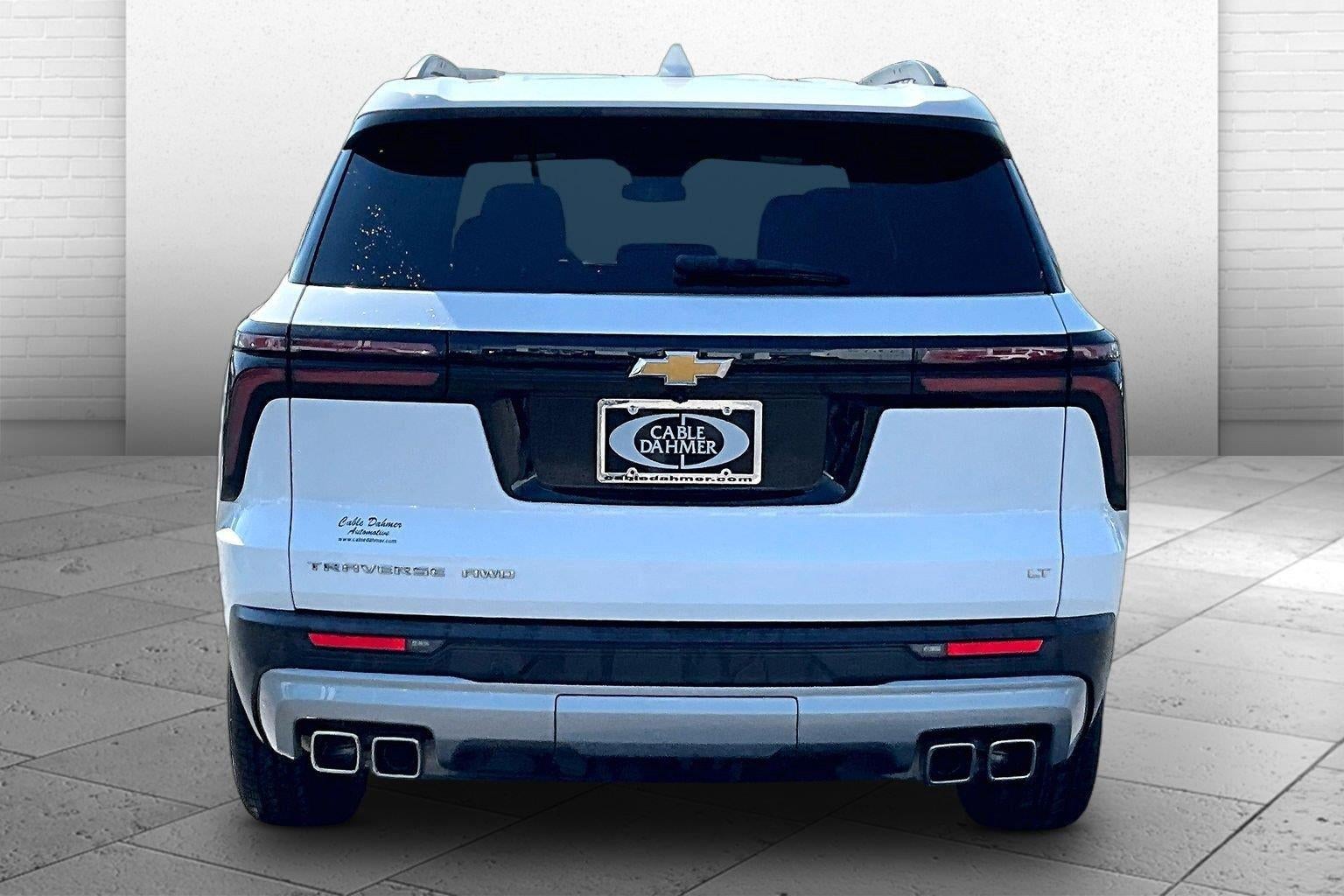 2024 Chevrolet Traverse LT