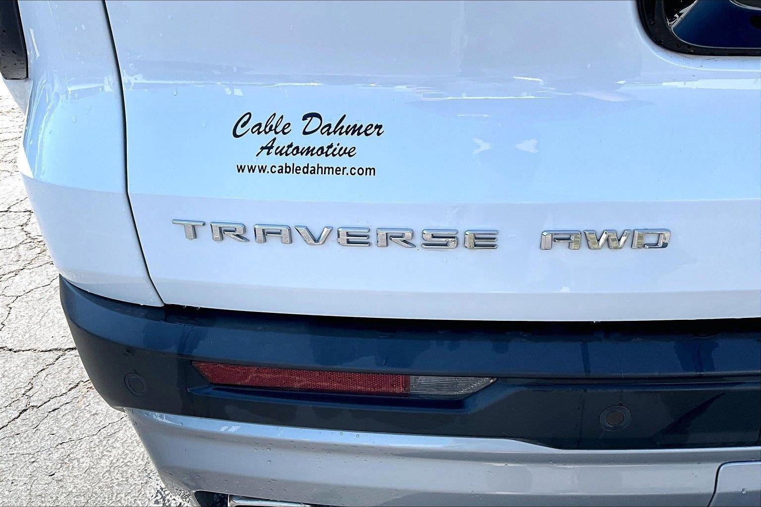 2024 Chevrolet Traverse LT