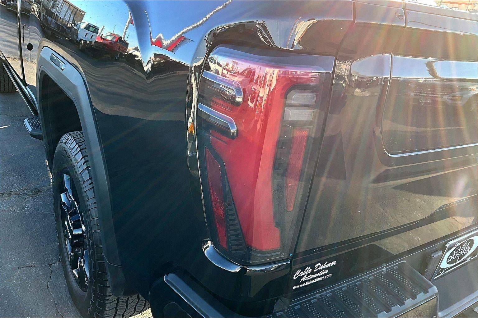 2024 GMC Sierra 2500 HD AT4