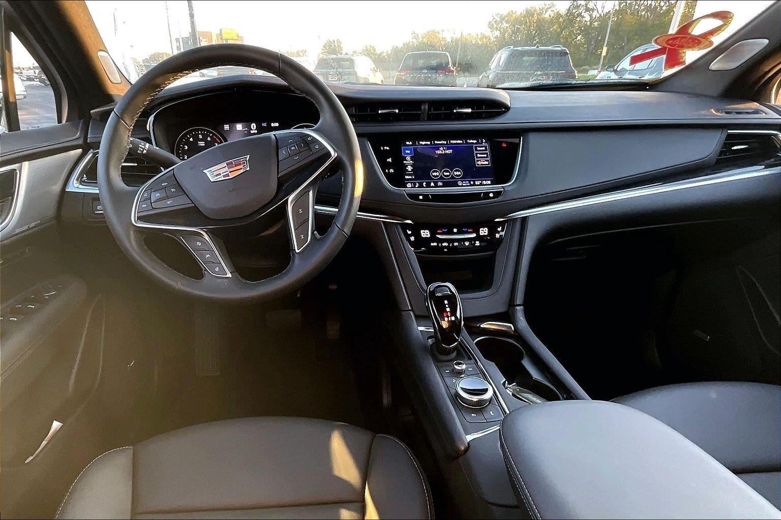 2026 Cadillac XT5 Premium Luxury