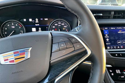 2026 Cadillac XT5 Premium Luxury