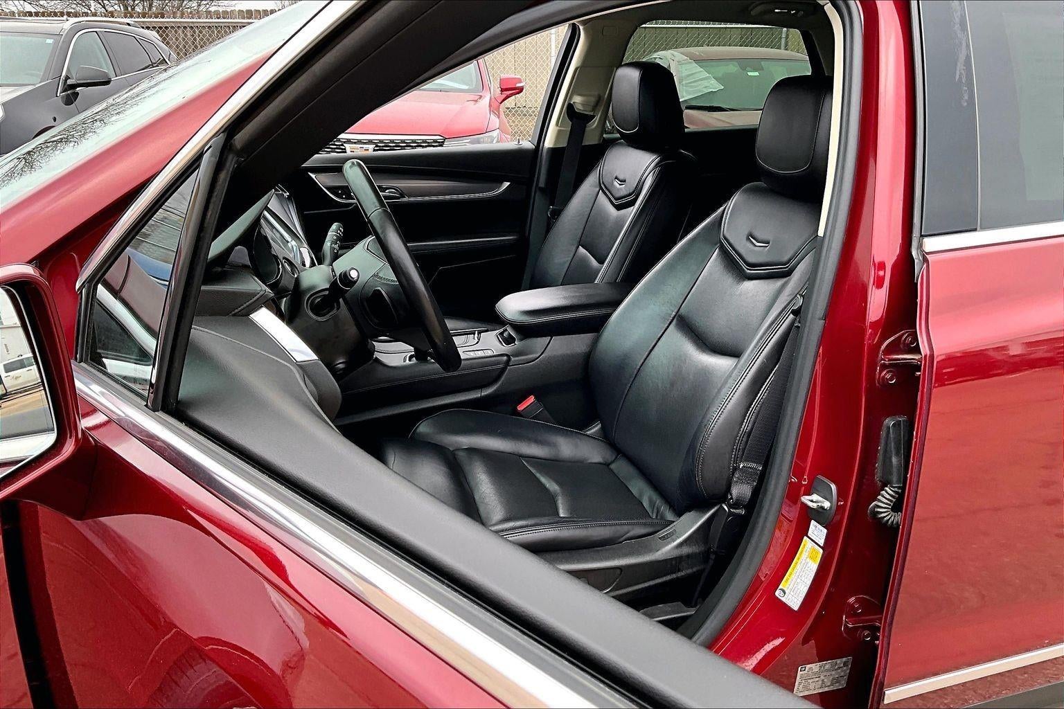 2017 Cadillac XT5 Luxury AWD