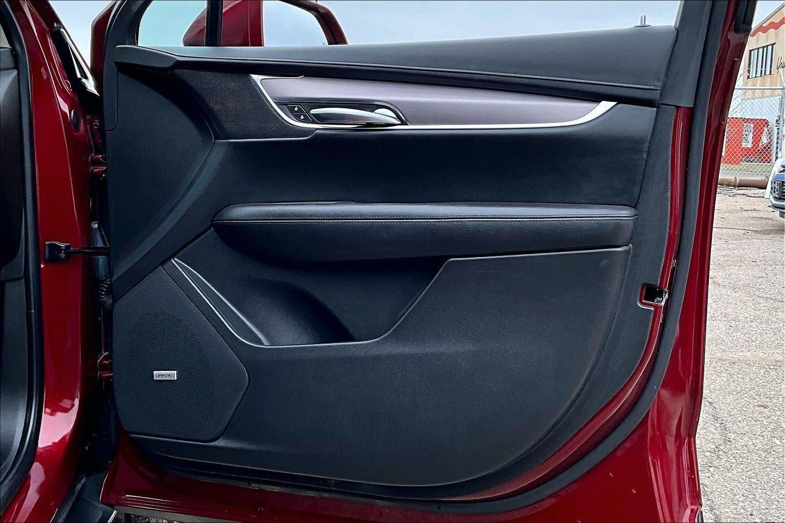 2017 Cadillac XT5 Luxury AWD