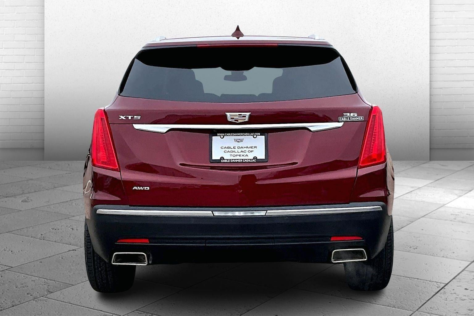 2017 Cadillac XT5 Luxury AWD