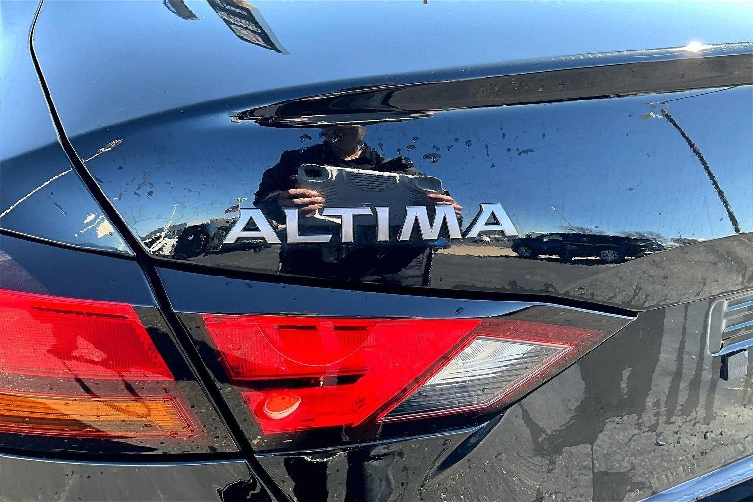 2025 Nissan Altima SV