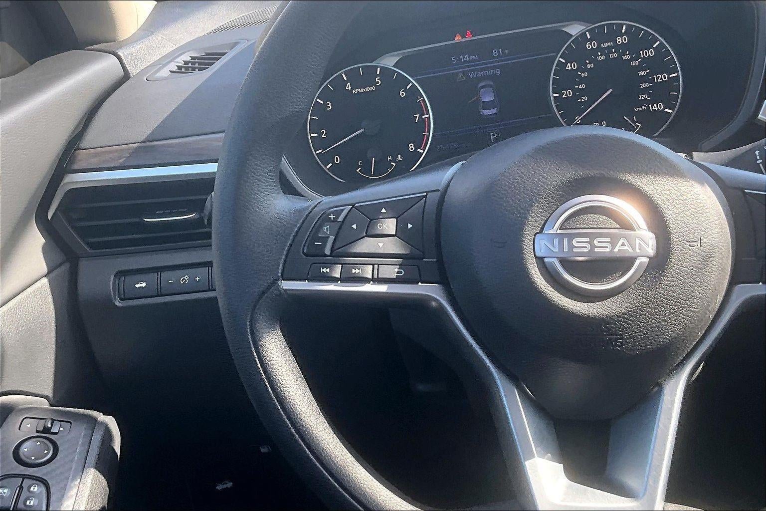 2025 Nissan Altima SV